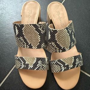 Madewell Kiera snakeskin sandals size 8